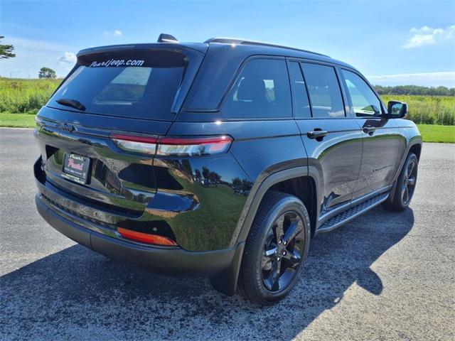 used 2024 Jeep Grand Cherokee car, priced at $36,900