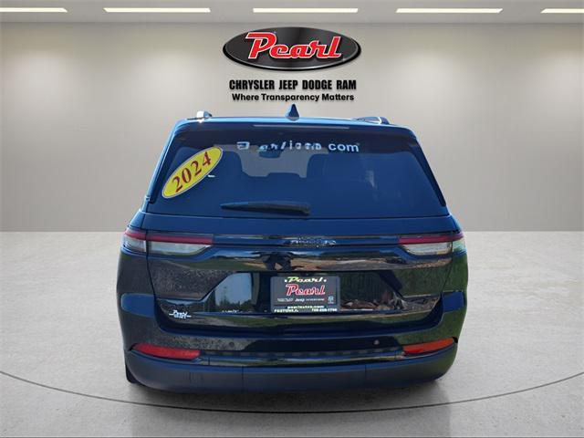 used 2024 Jeep Grand Cherokee car, priced at $33,629