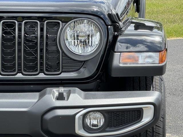 new 2024 Jeep Gladiator car, priced at $37,892