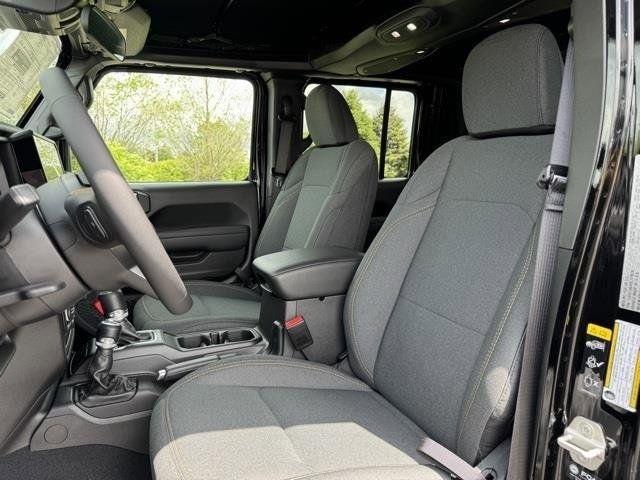 new 2024 Jeep Gladiator car, priced at $35,892