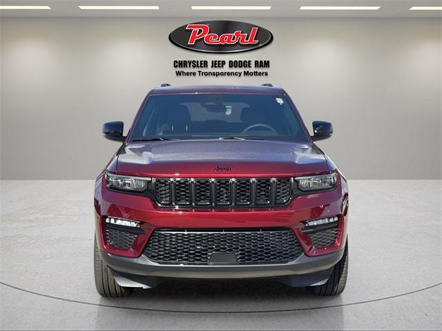 new 2025 Jeep Grand Cherokee car, priced at $43,398