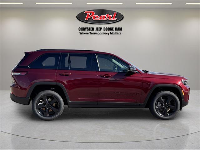 new 2025 Jeep Grand Cherokee car, priced at $43,398