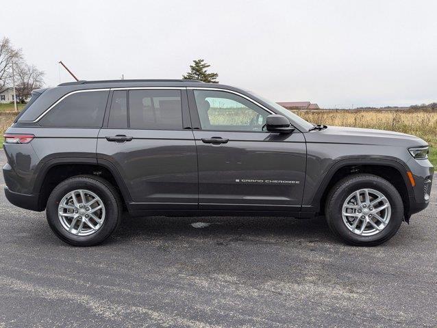 new 2025 Jeep Grand Cherokee car, priced at $39,844