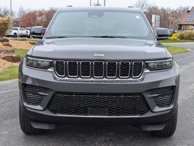 new 2025 Jeep Grand Cherokee car, priced at $39,844