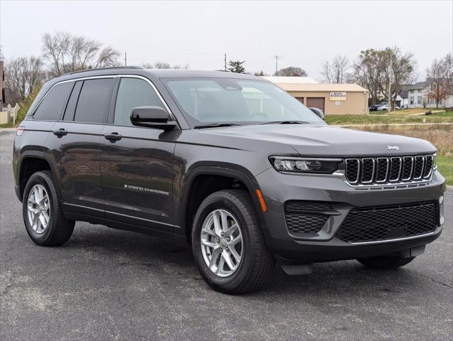 new 2025 Jeep Grand Cherokee car, priced at $38,845