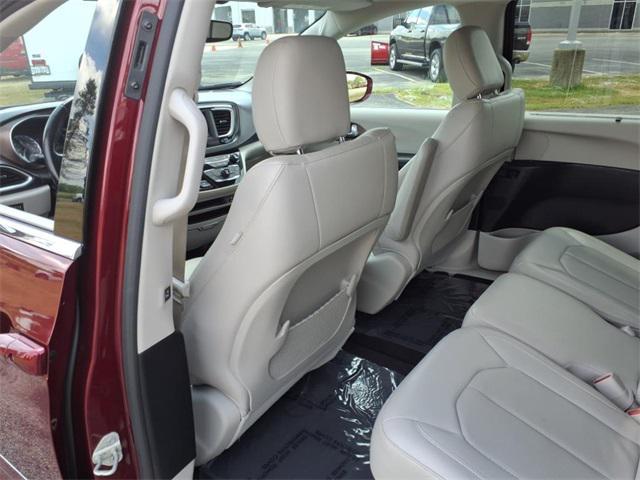 used 2019 Chrysler Pacifica car, priced at $15,249