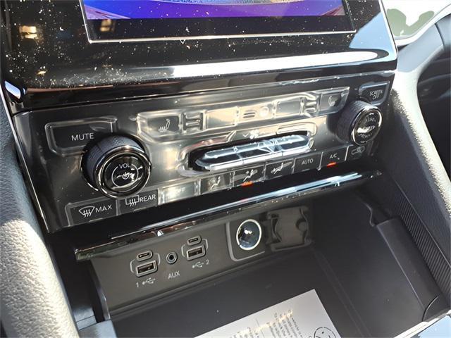 new 2025 Jeep Grand Cherokee L car, priced at $42,472