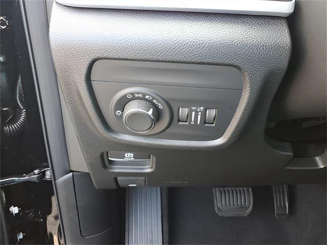 new 2025 Jeep Grand Cherokee L car, priced at $44,472