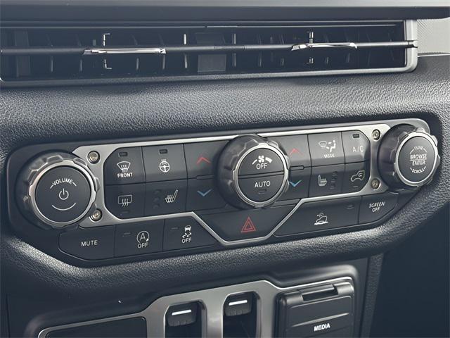 new 2026 Jeep Wrangler car, priced at $46,124