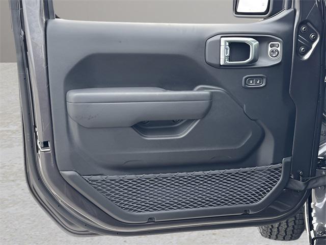 new 2026 Jeep Wrangler car, priced at $46,124