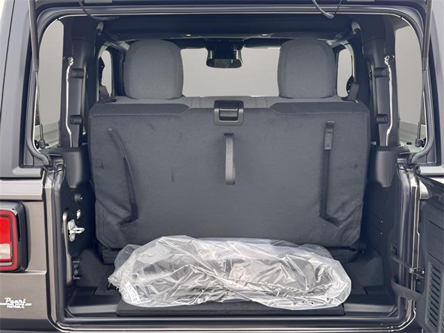 new 2026 Jeep Wrangler car, priced at $46,124