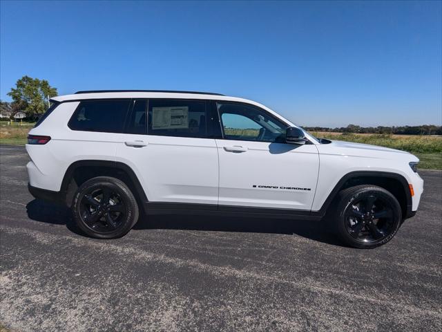 new 2025 Jeep Grand Cherokee L car, priced at $44,384