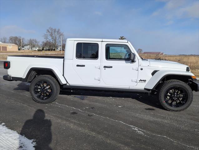 new 2025 Jeep Gladiator car, priced at $40,693