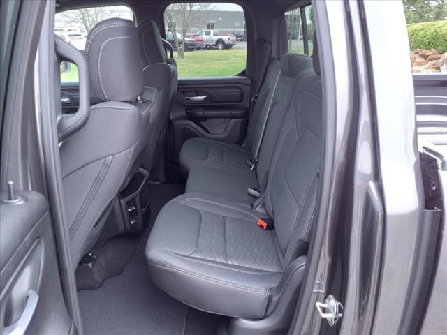 new 2025 Ram 1500 car, priced at $39,927