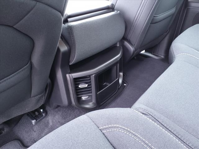 new 2025 Ram 1500 car, priced at $39,927