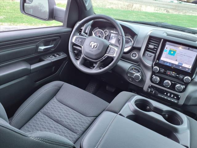 new 2025 Ram 1500 car, priced at $39,927