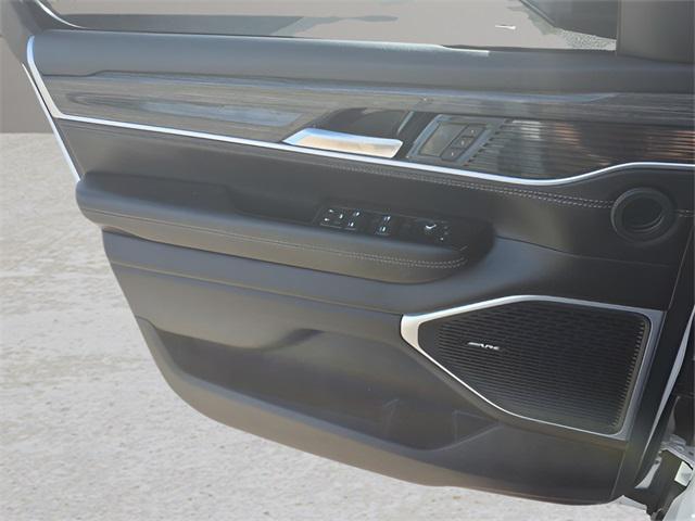 used 2022 Jeep Wagoneer car, priced at $45,499