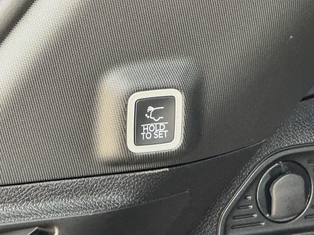 new 2025 Jeep Grand Cherokee car, priced at $42,555