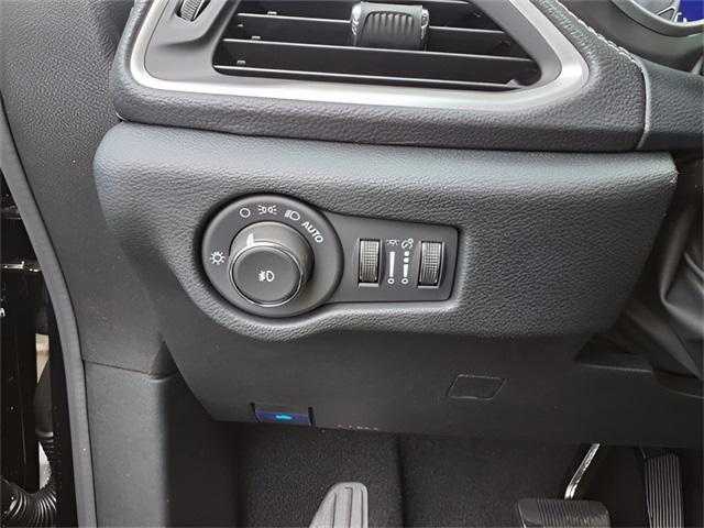 new 2026 Chrysler Pacifica car, priced at $36,971