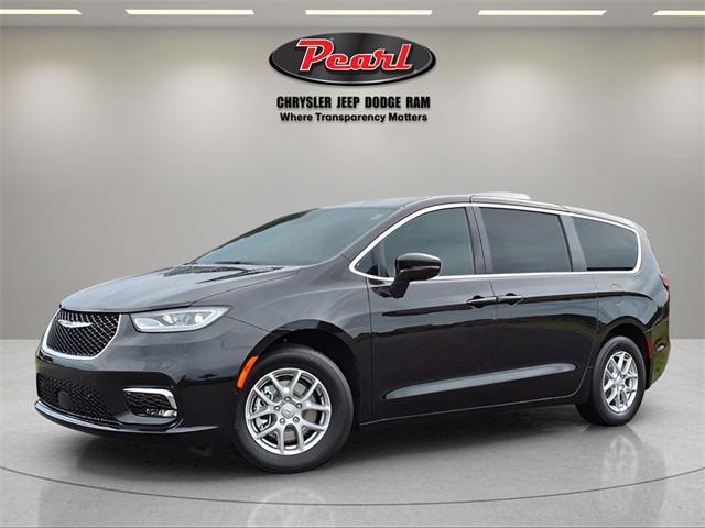 new 2026 Chrysler Pacifica car, priced at $36,971