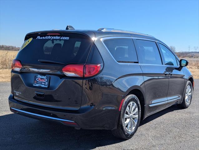 used 2018 Chrysler Pacifica car, priced at $14,621