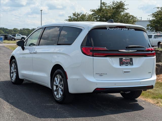 new 2024 Chrysler Pacifica car, priced at $40,168