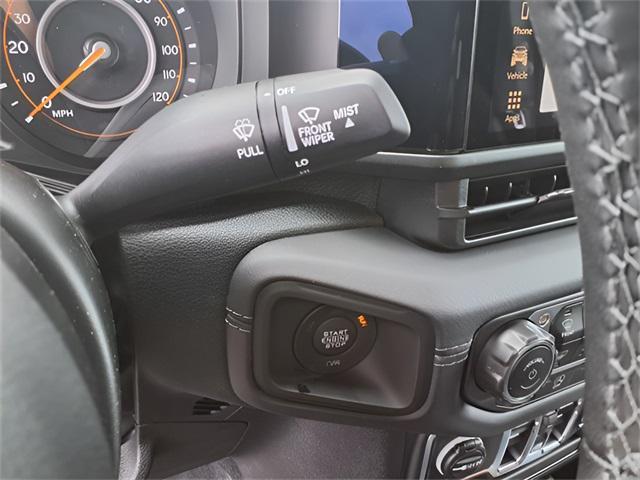 new 2025 Jeep Gladiator car, priced at $42,604