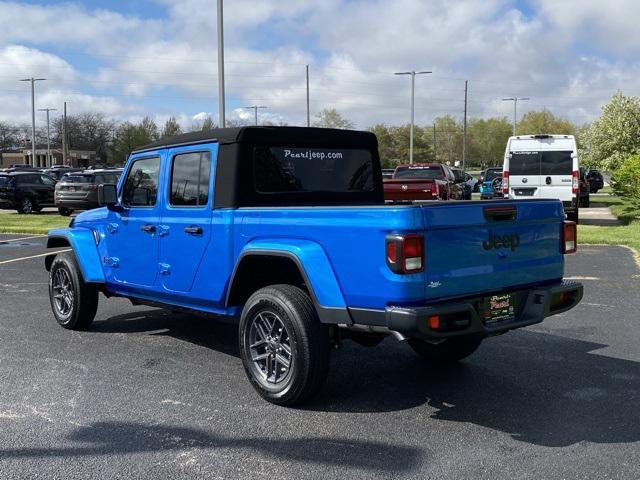 new 2024 Jeep Gladiator car, priced at $42,772
