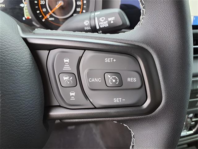 new 2025 Jeep Gladiator car, priced at $42,621