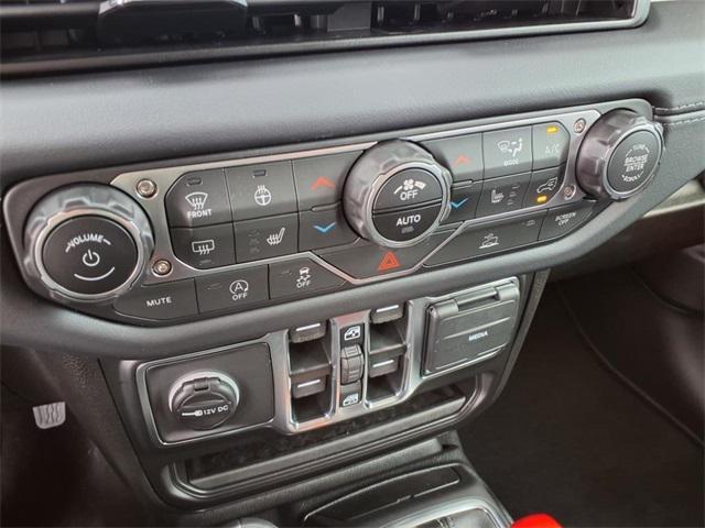 new 2025 Jeep Gladiator car, priced at $42,621