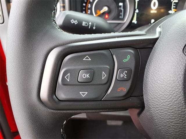 new 2025 Jeep Gladiator car, priced at $43,621