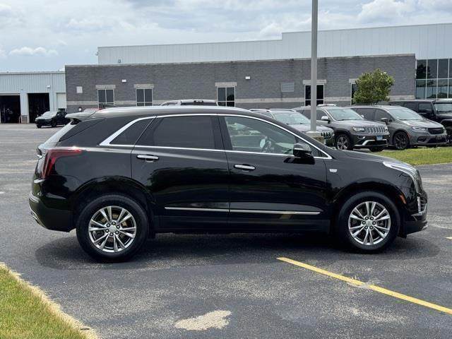 used 2022 Cadillac XT5 car, priced at $27,999