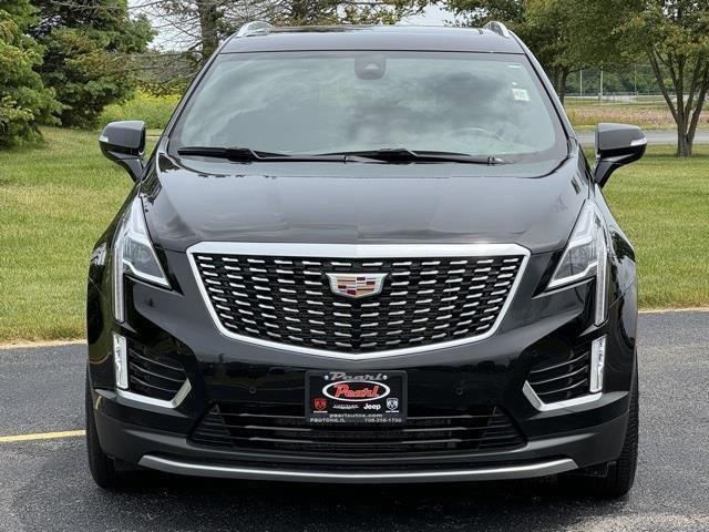 used 2022 Cadillac XT5 car, priced at $27,999