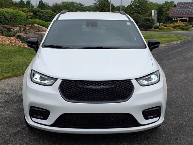 used 2024 Chrysler Pacifica car, priced at $42,000