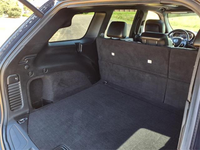 used 2021 Jeep Grand Cherokee car, priced at $23,204