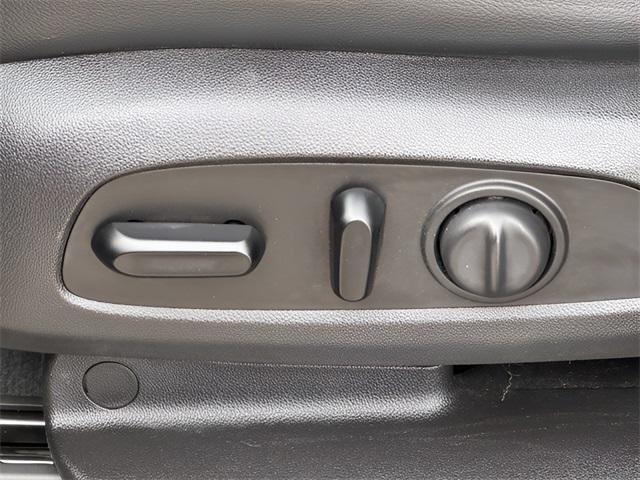 used 2019 Chevrolet Traverse car, priced at $17,765