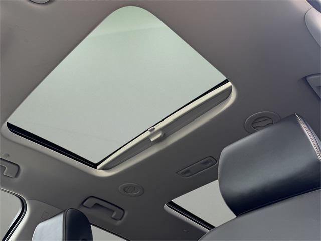 used 2019 Chevrolet Traverse car, priced at $17,765