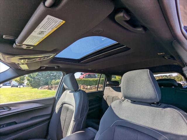 new 2025 Jeep Grand Cherokee L car, priced at $40,776