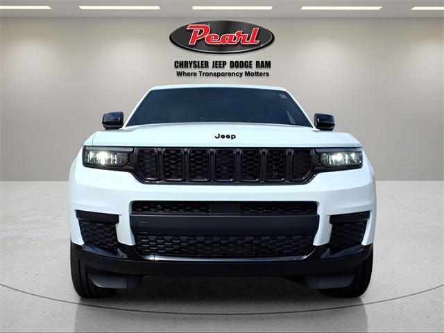 new 2025 Jeep Grand Cherokee L car, priced at $38,454