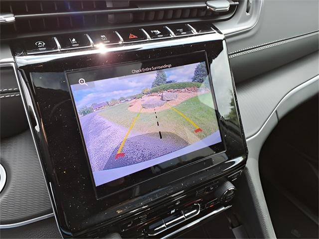 new 2025 Jeep Grand Cherokee L car, priced at $38,454