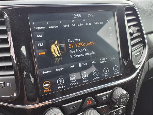 used 2019 Jeep Grand Cherokee car, priced at $16,531