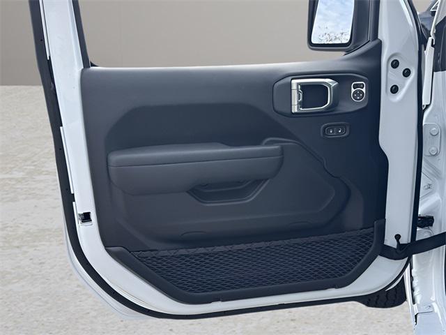 new 2026 Jeep Wrangler car, priced at $46,411