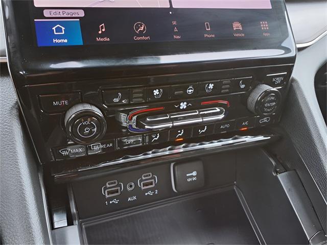 new 2025 Jeep Grand Cherokee L car, priced at $53,682