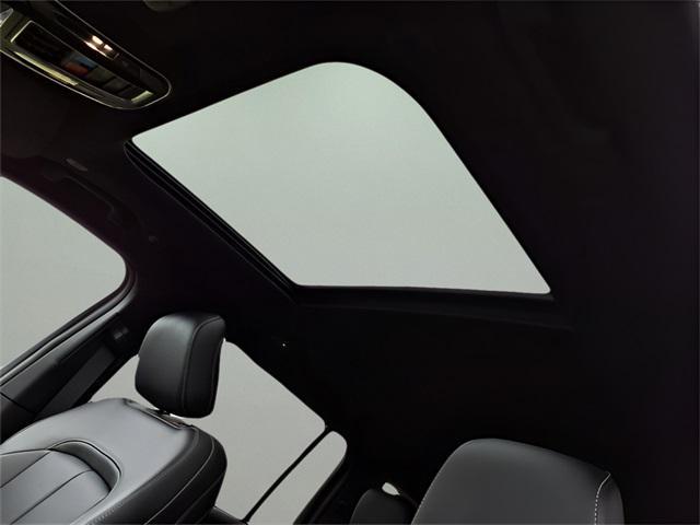 new 2025 Jeep Grand Cherokee L car, priced at $53,682