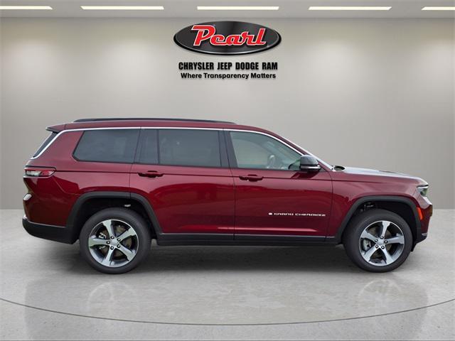 new 2025 Jeep Grand Cherokee L car, priced at $53,682