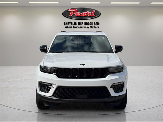 new 2025 Jeep Grand Cherokee car, priced at $46,568