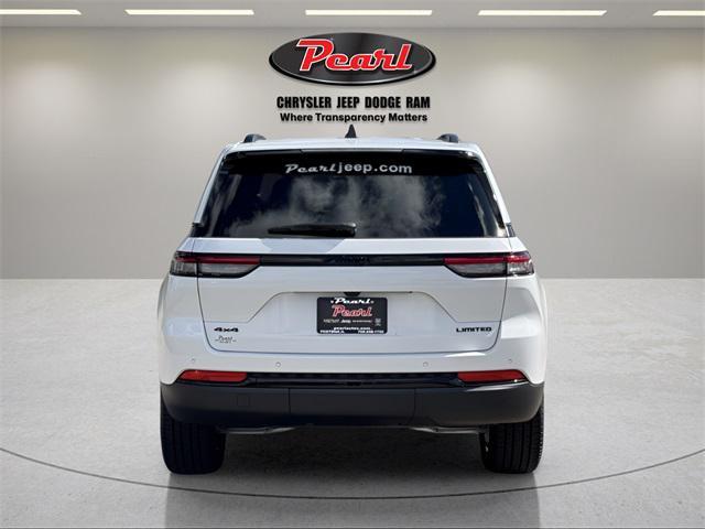 new 2025 Jeep Grand Cherokee car, priced at $46,568