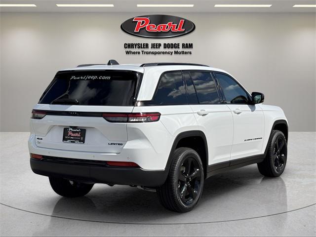 new 2025 Jeep Grand Cherokee car, priced at $46,568