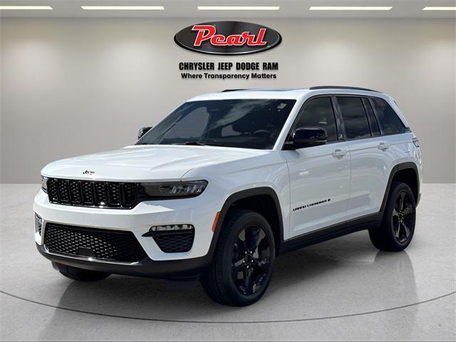 new 2025 Jeep Grand Cherokee car, priced at $46,568