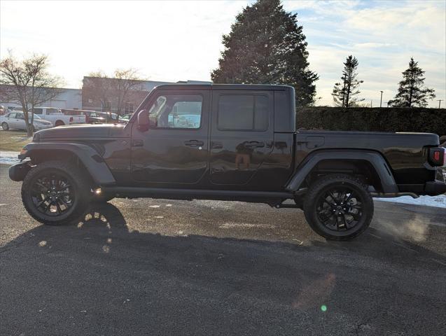 new 2025 Jeep Gladiator car, priced at $42,440